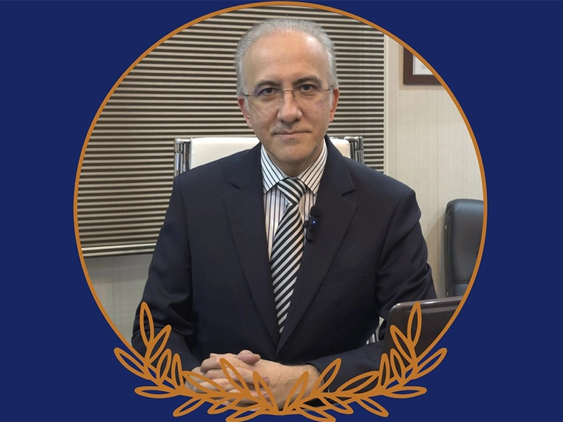 بهترین جراح پروتز سینه